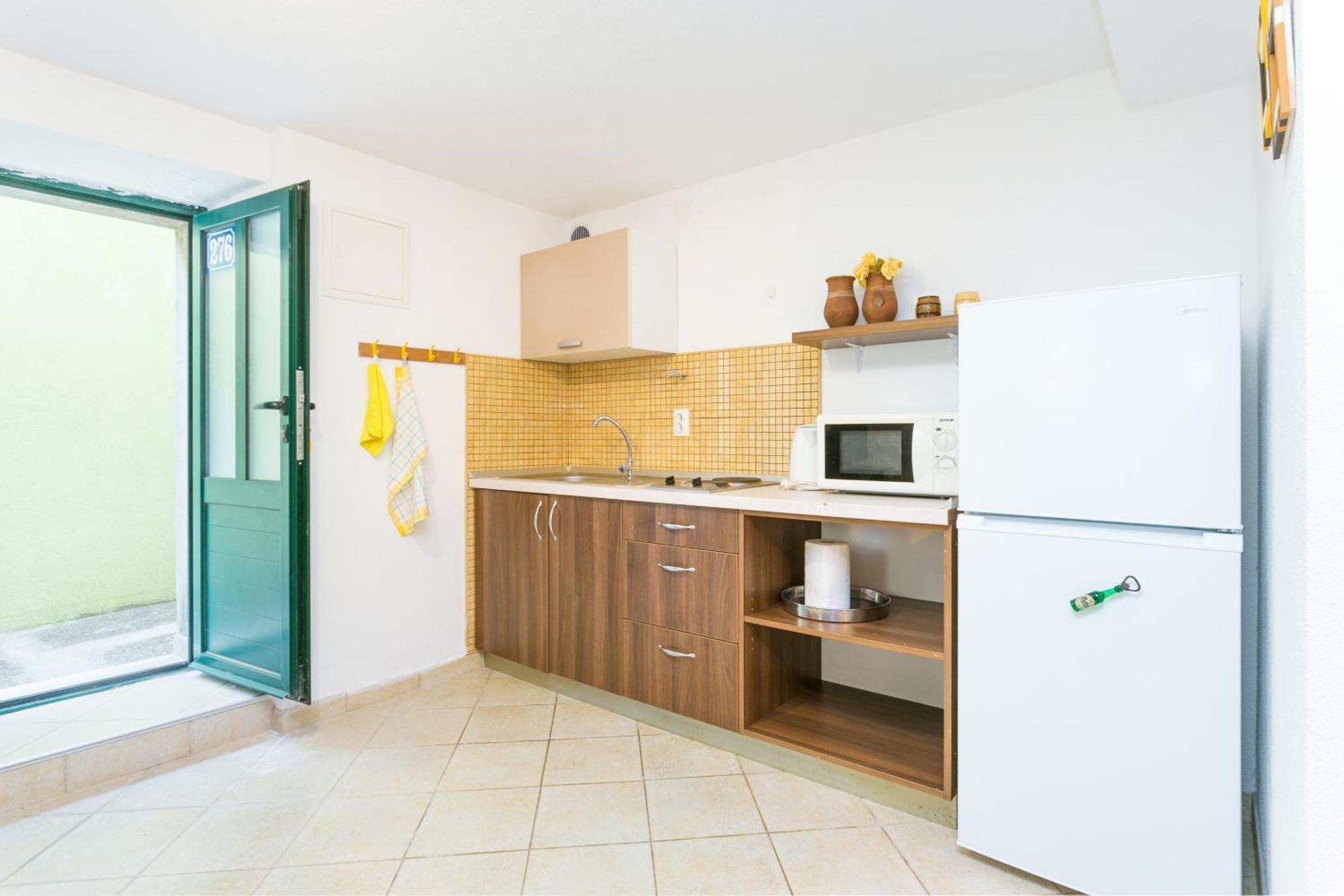 Holiday House With A Parking Space Igrane, Makarska - 8332 Room photo